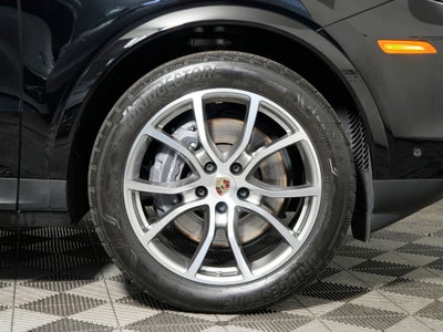 2024 Porsche Cayenne Base