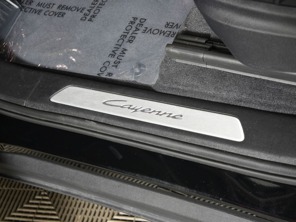 2024 Porsche Cayenne Base