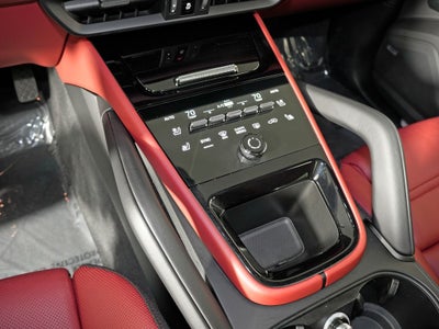 2024 Porsche Cayenne Base