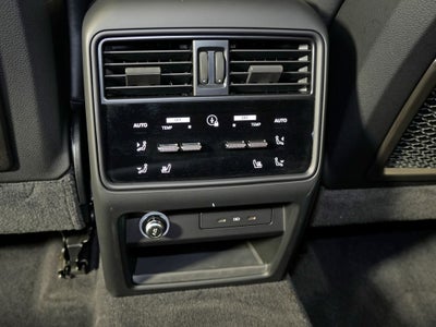 2024 Porsche Cayenne Base