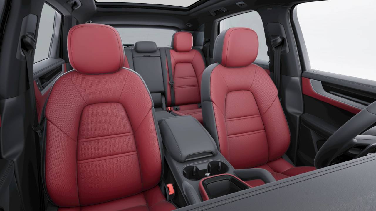 2024 Porsche Cayenne Base