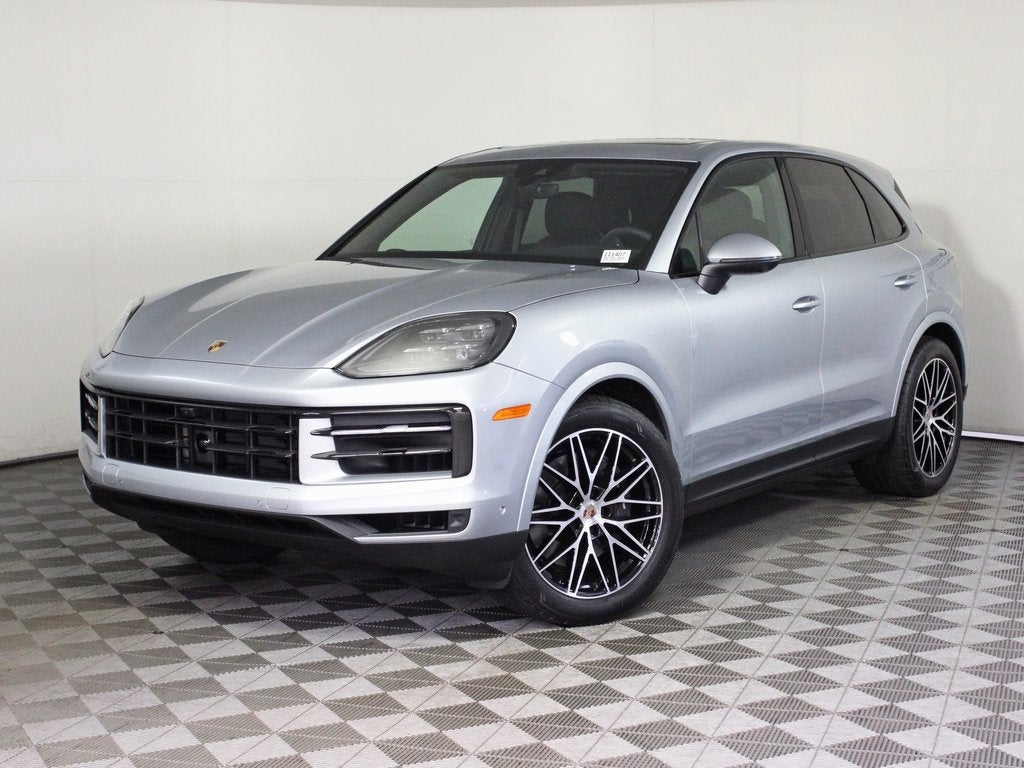 2025 Porsche Cayenne Base