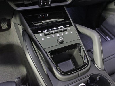 2025 Porsche Cayenne Base