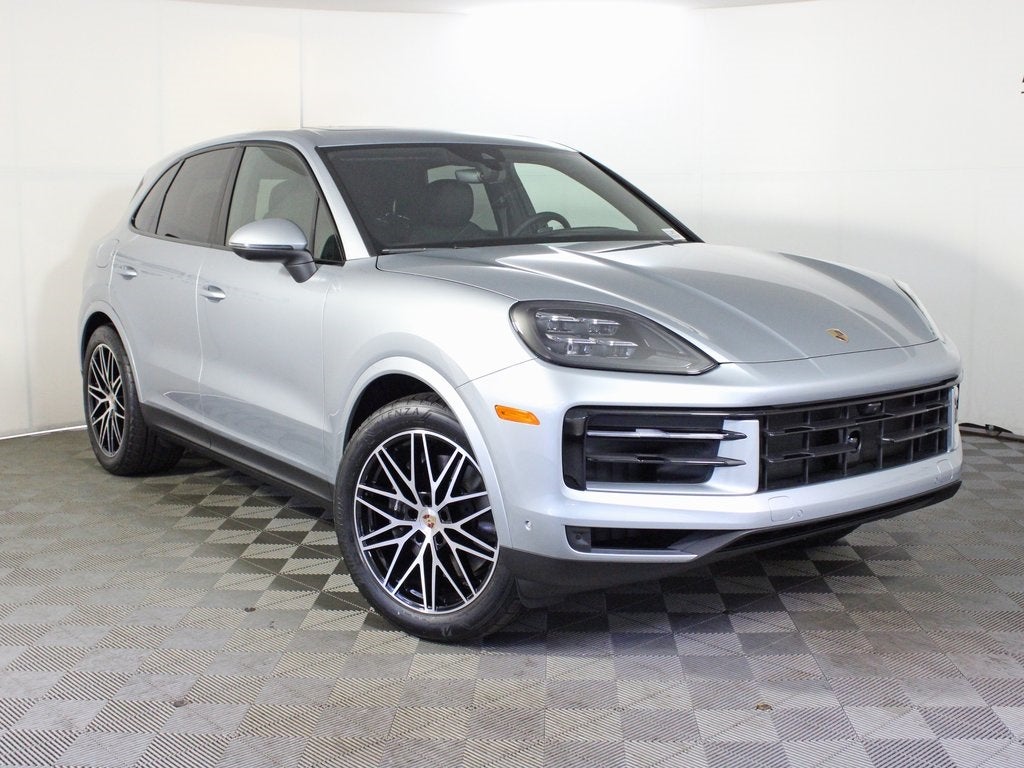 2025 Porsche Cayenne Base