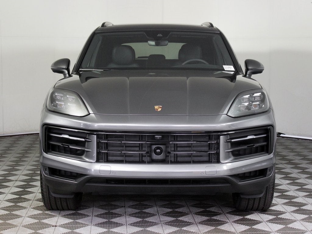 2025 Porsche Cayenne Base