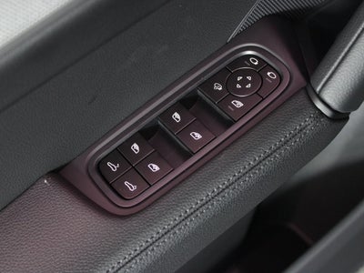 2025 Porsche Cayenne Base