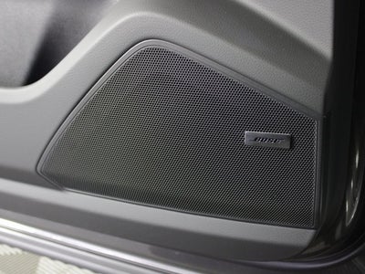 2025 Porsche Cayenne Base