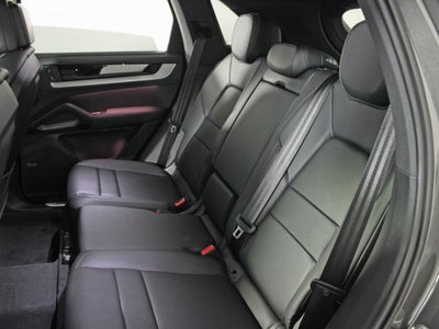 2025 Porsche Cayenne Base