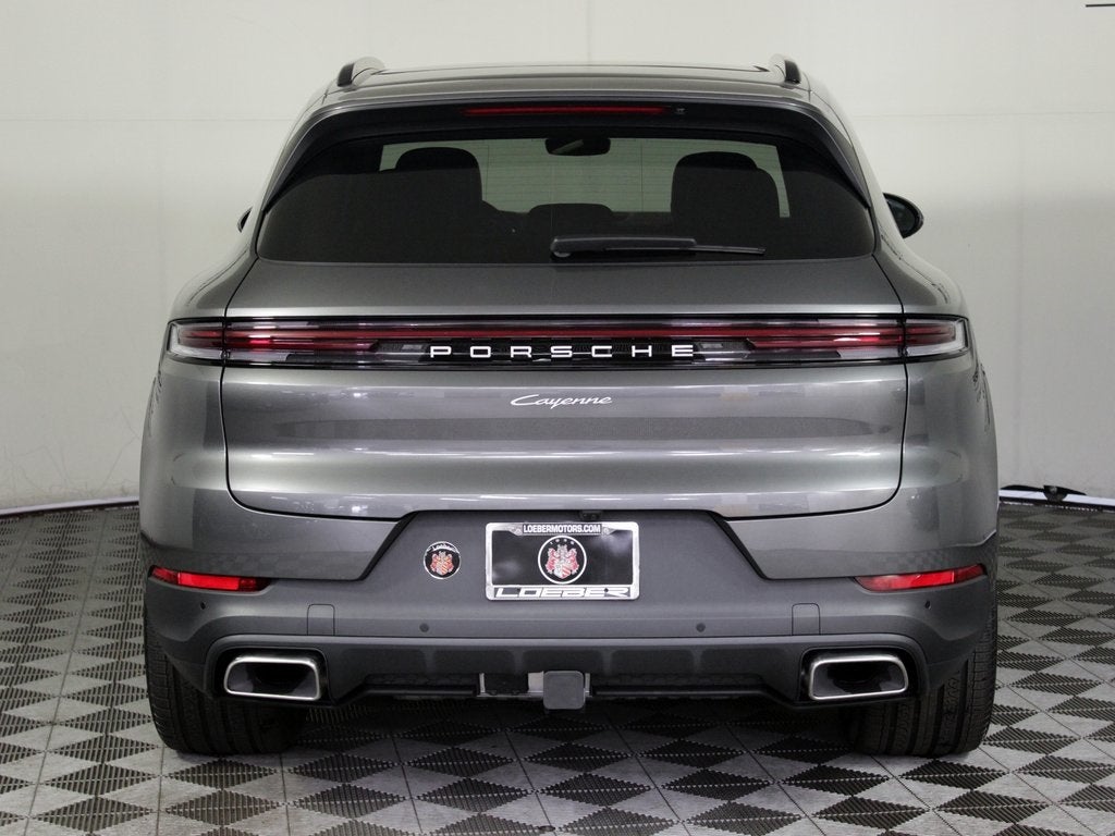 2025 Porsche Cayenne Base