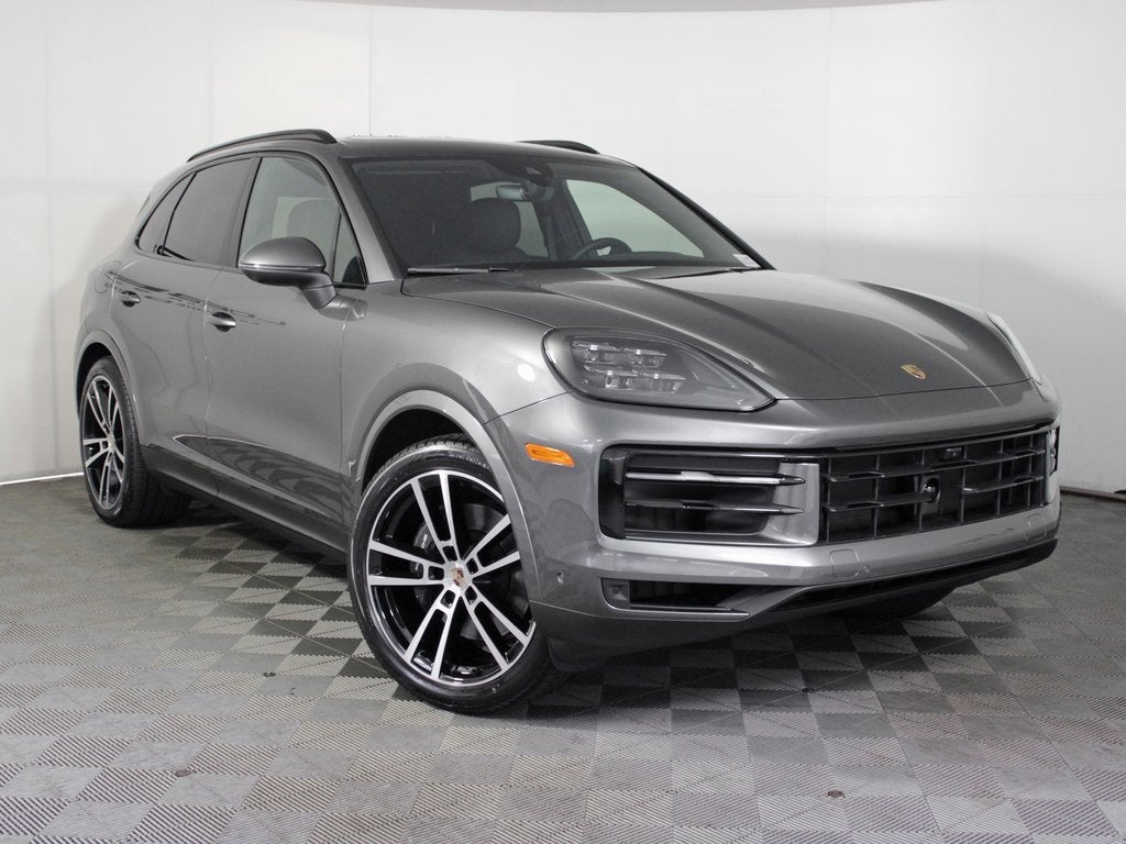 2025 Porsche Cayenne Base
