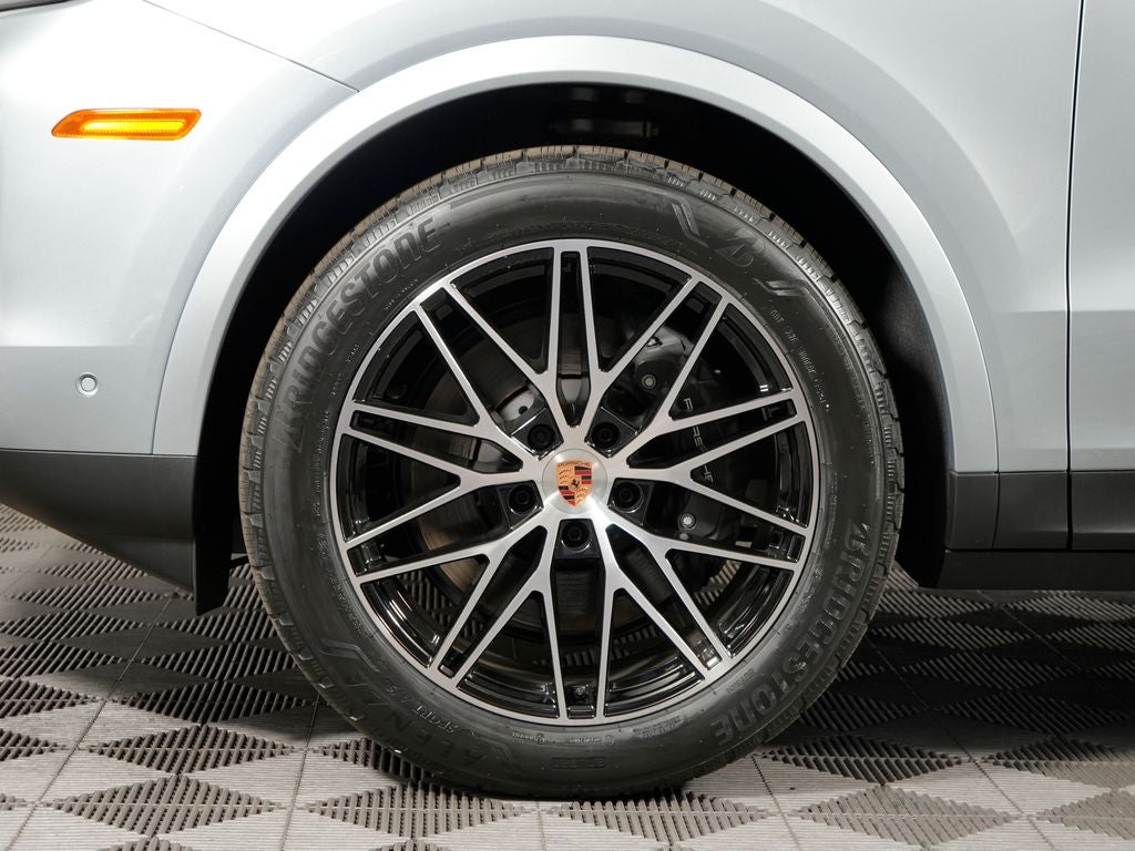 2026 Porsche Cayenne Base