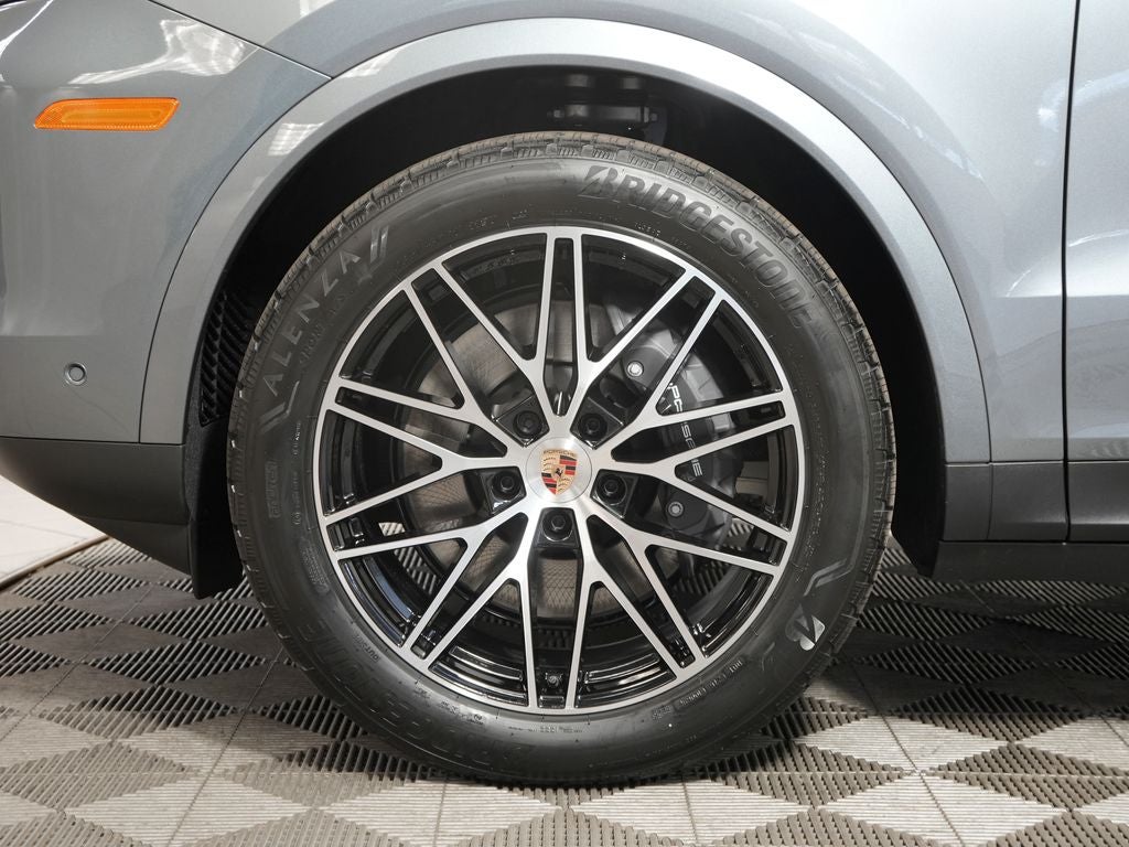 2026 Porsche Cayenne Base