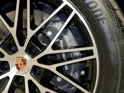 2026 Porsche Cayenne Base