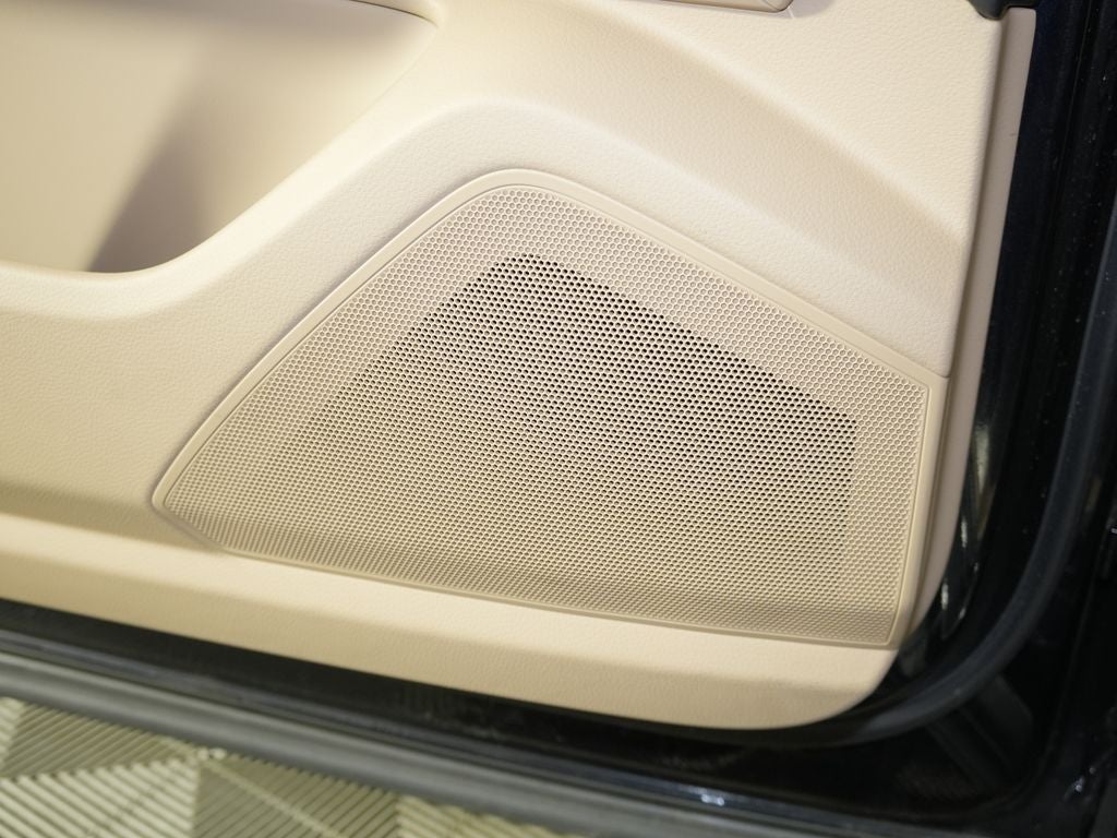 2023 Porsche Cayenne Base