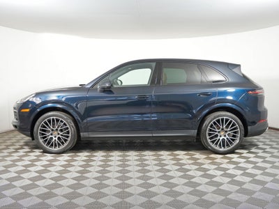 2023 Porsche Cayenne Base