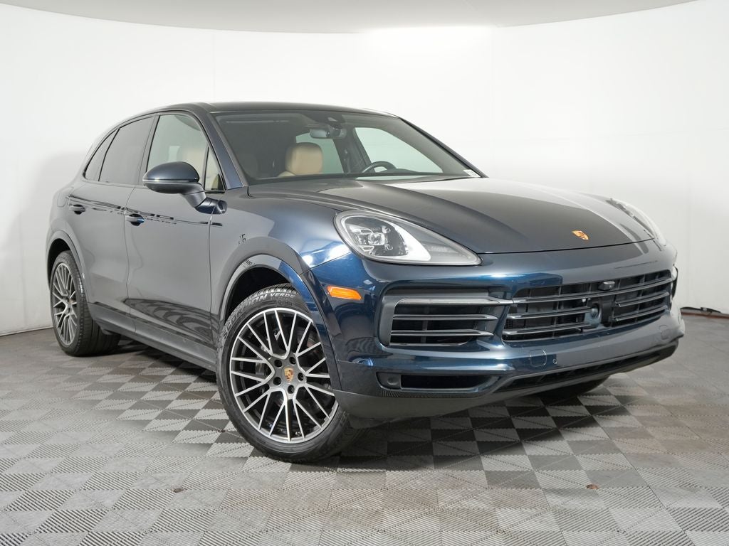 2023 Porsche Cayenne Base