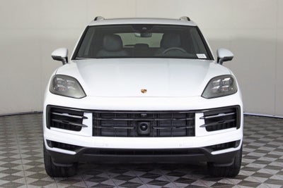 2025 Porsche Cayenne Base