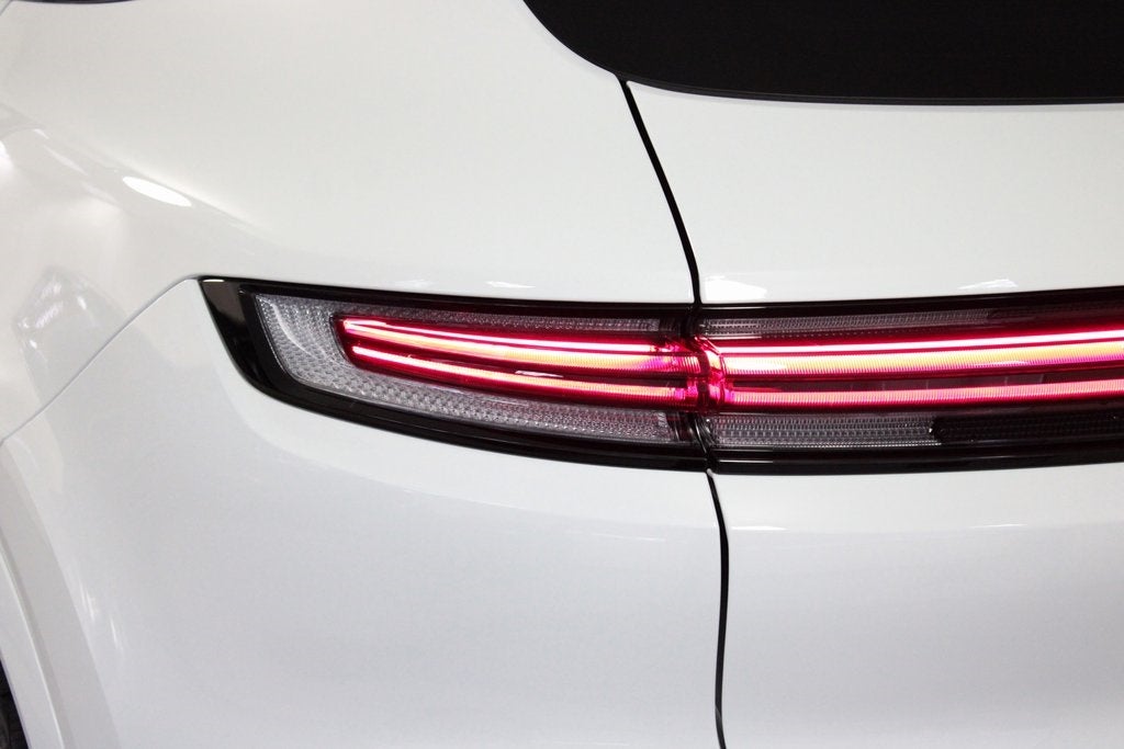 2025 Porsche Cayenne Base