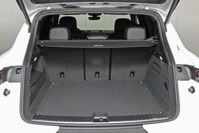 2025 Porsche Cayenne Base