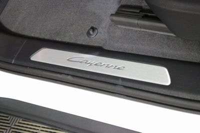 2025 Porsche Cayenne Base