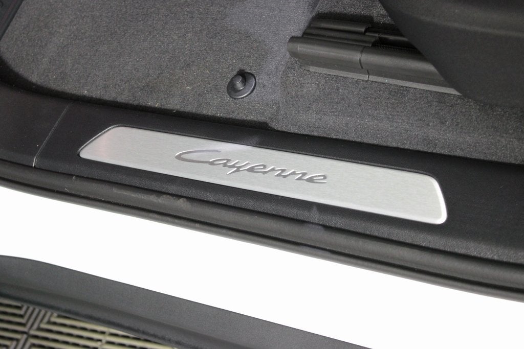 2025 Porsche Cayenne Base