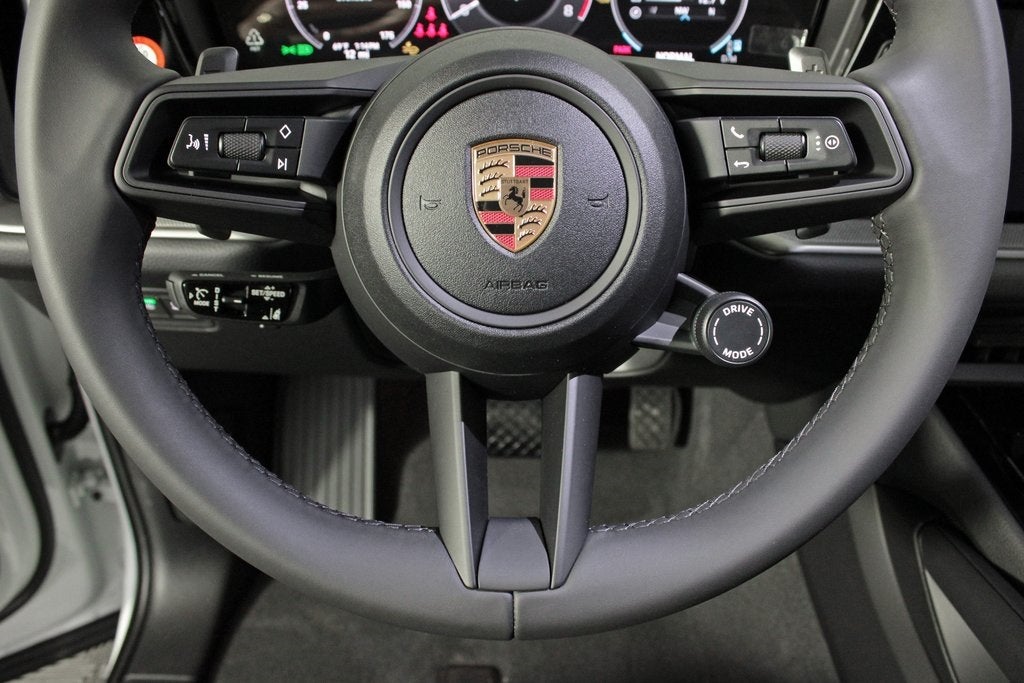 2025 Porsche Cayenne Base