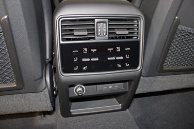 2025 Porsche Cayenne Base