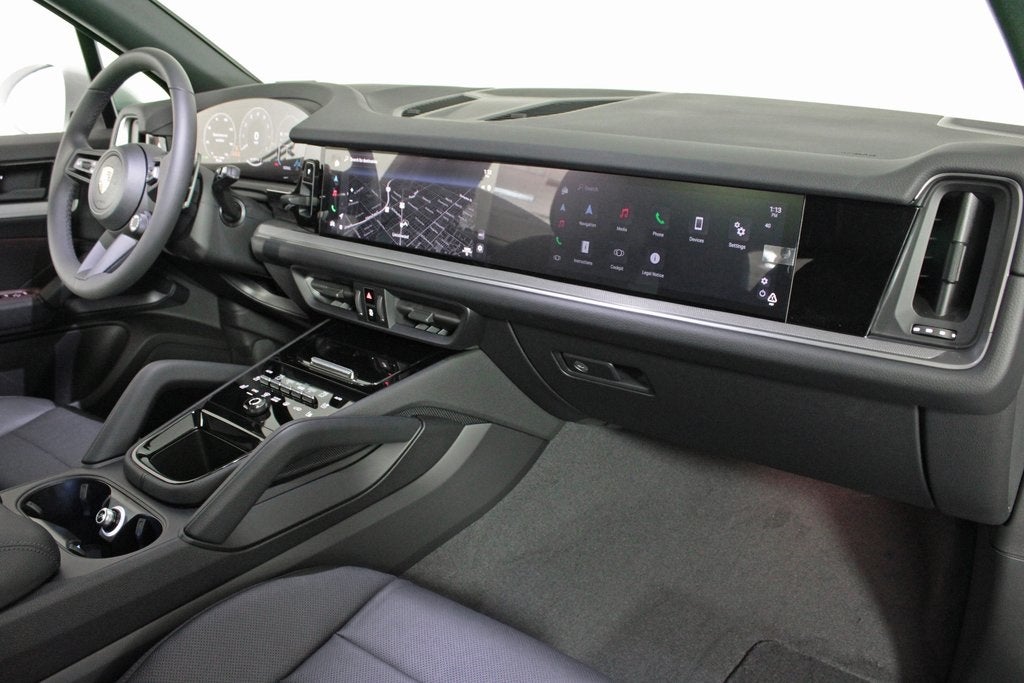 2025 Porsche Cayenne Base