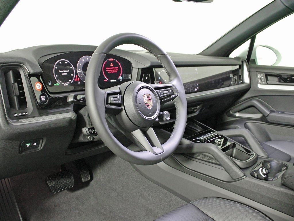 2025 Porsche Cayenne Base