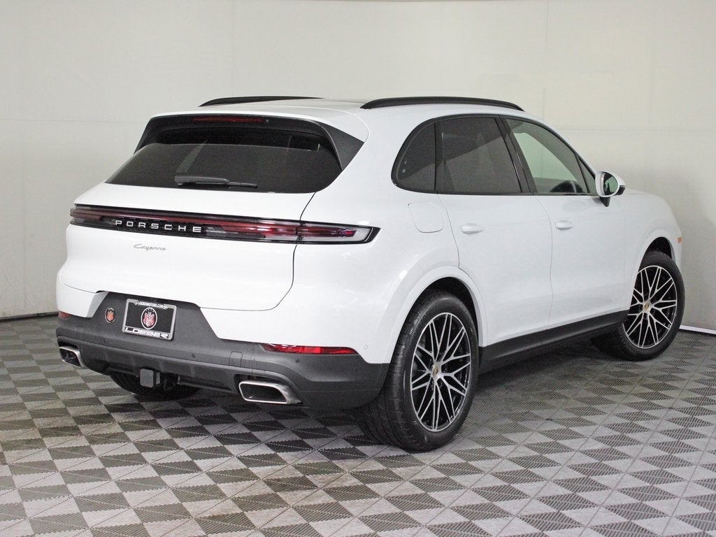 2025 Porsche Cayenne Base