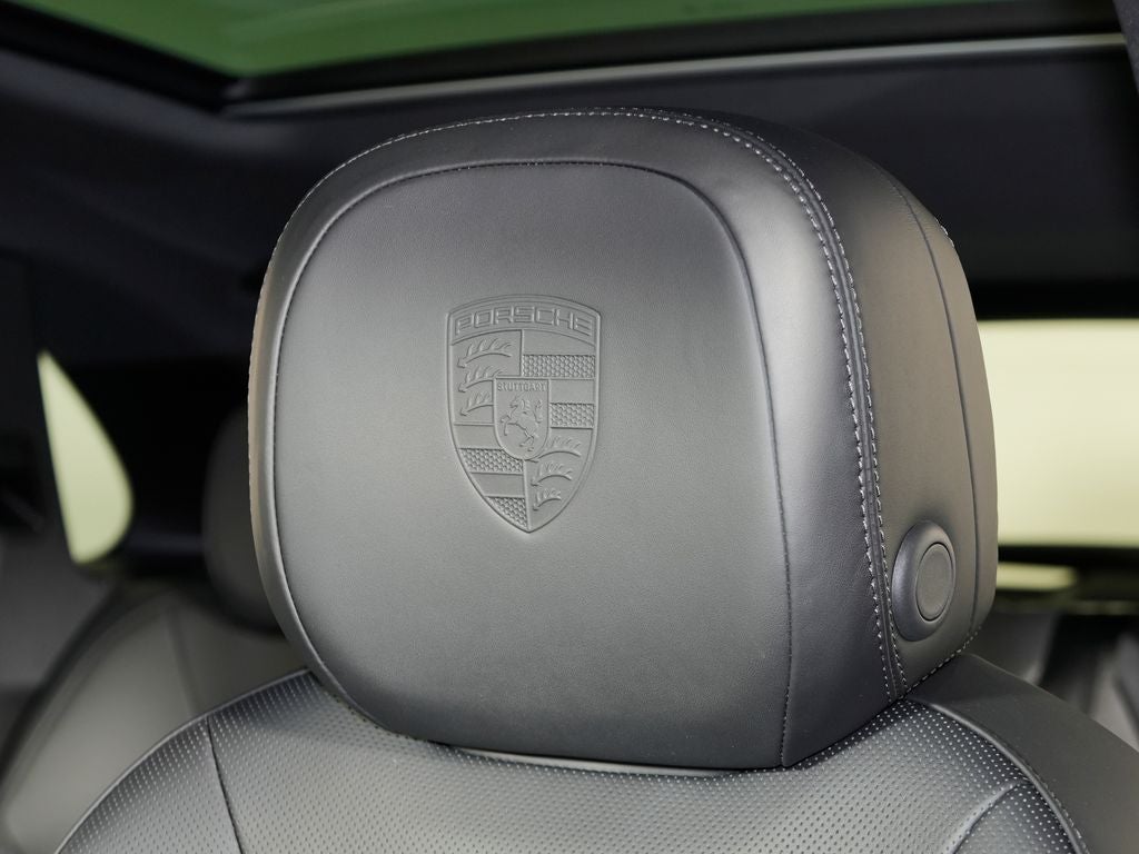 2026 Porsche Cayenne Base