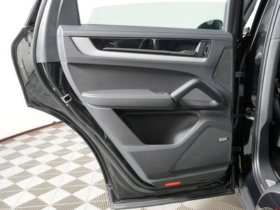 2026 Porsche Cayenne Base