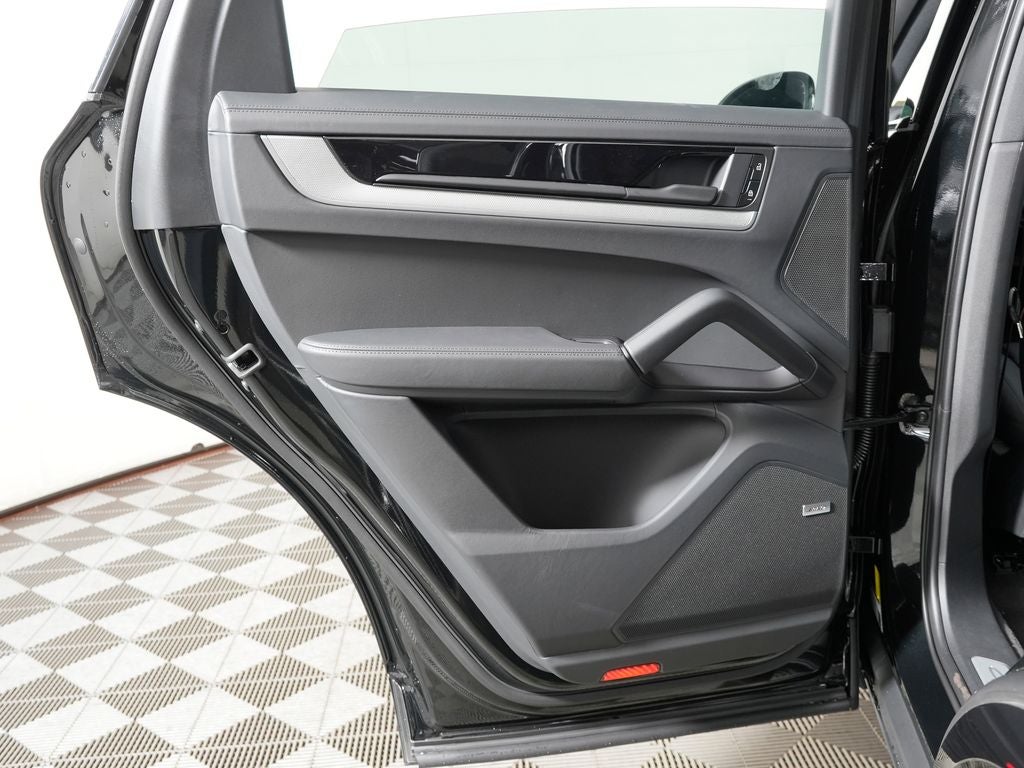 2026 Porsche Cayenne Base