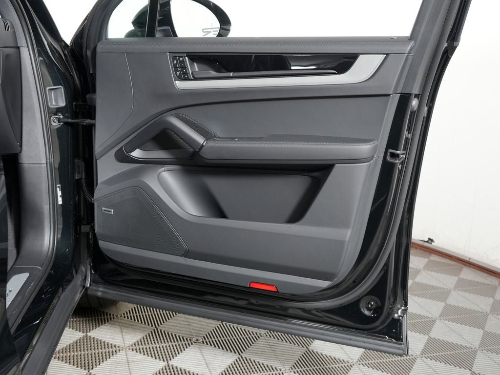 2026 Porsche Cayenne Base