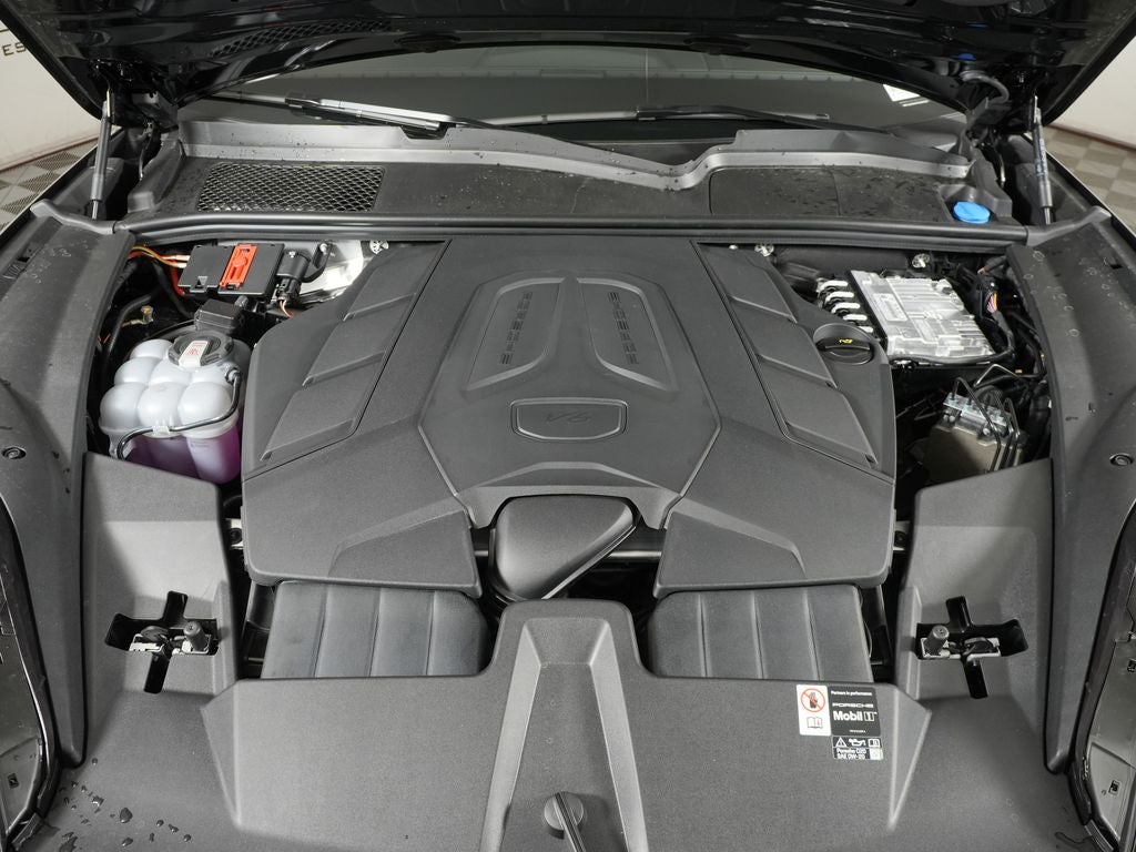 2026 Porsche Cayenne Base