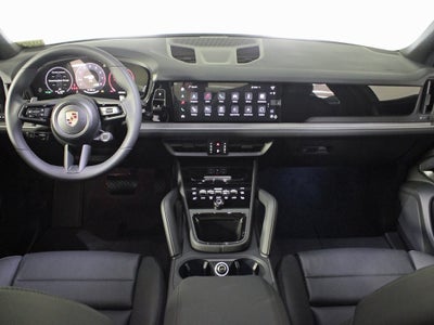 2025 Porsche Cayenne Base