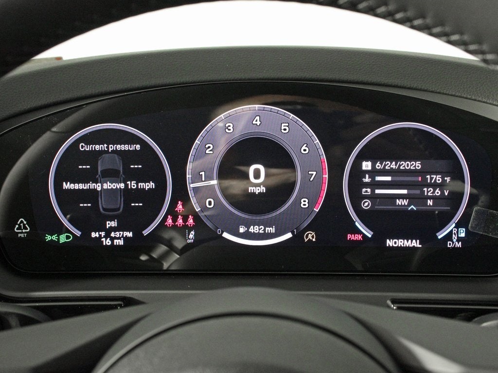 2025 Porsche Cayenne Base