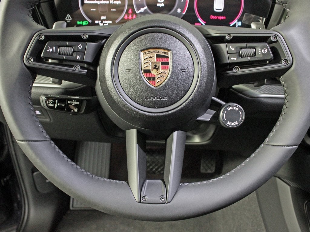 2025 Porsche Cayenne Base