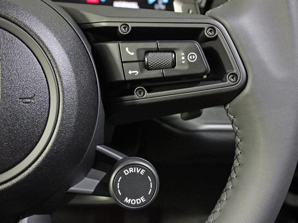 2025 Porsche Cayenne Base