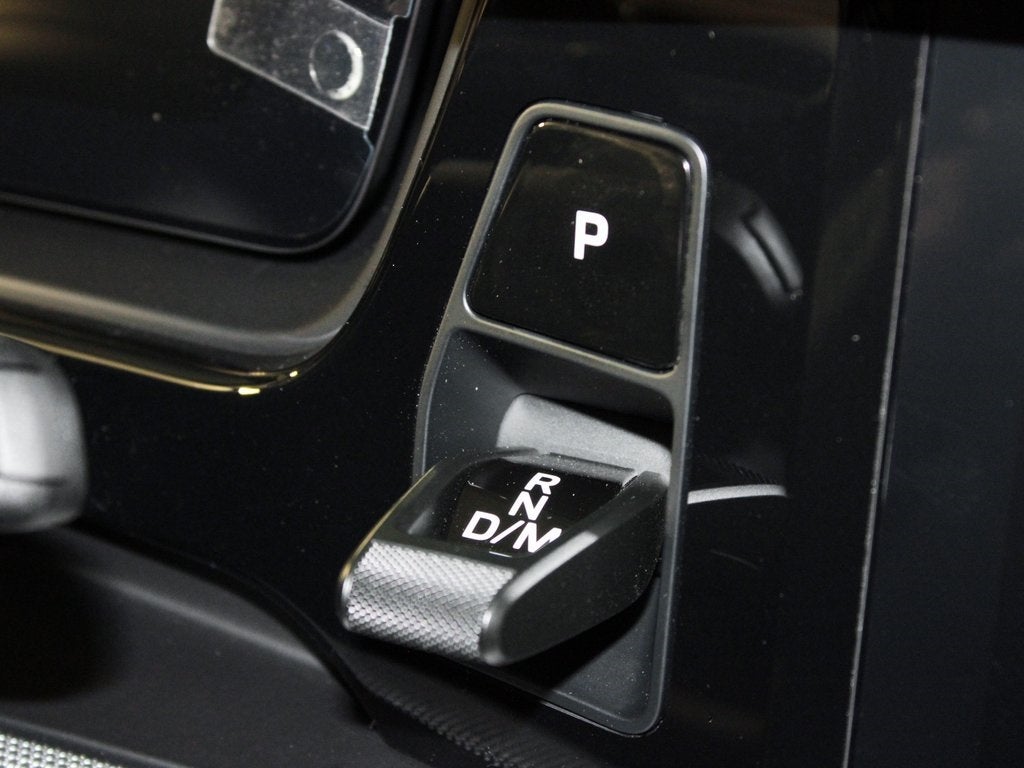 2025 Porsche Cayenne Base