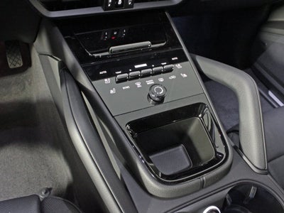 2025 Porsche Cayenne Base