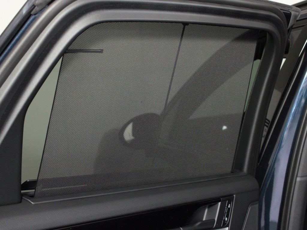 2025 Porsche Cayenne Base