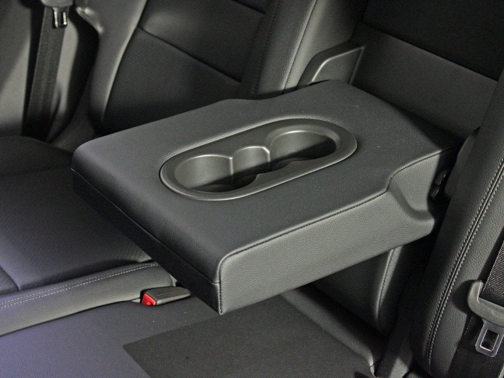 2025 Porsche Cayenne Base