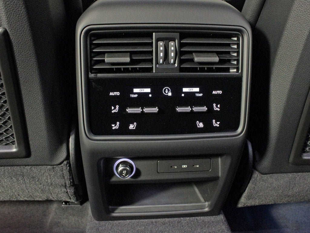 2025 Porsche Cayenne Base