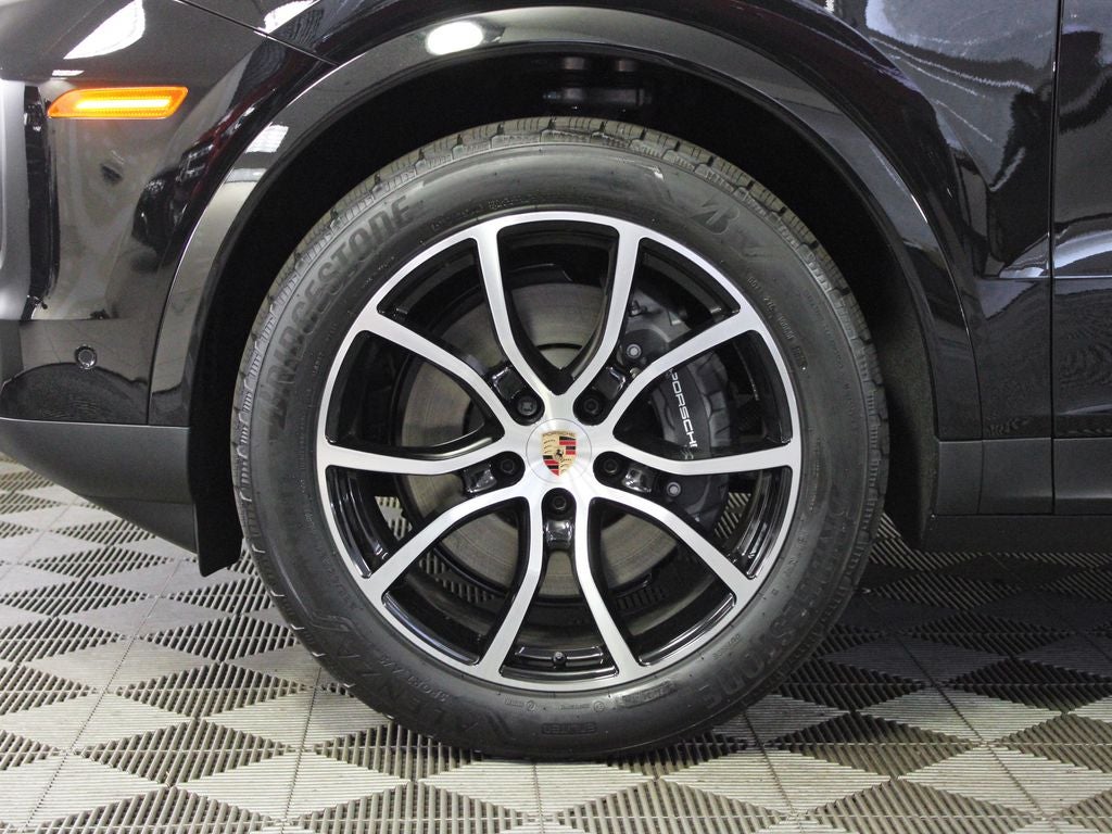 2026 Porsche Cayenne Base