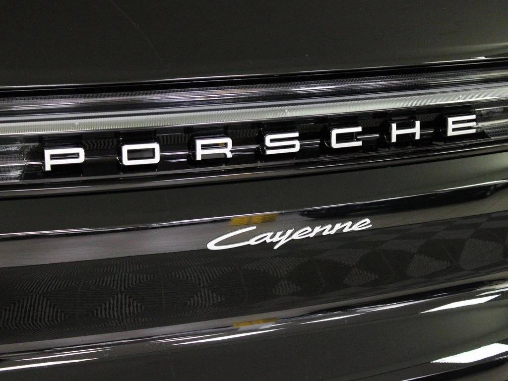 2026 Porsche Cayenne Base