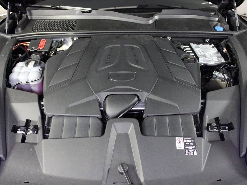 2026 Porsche Cayenne Base