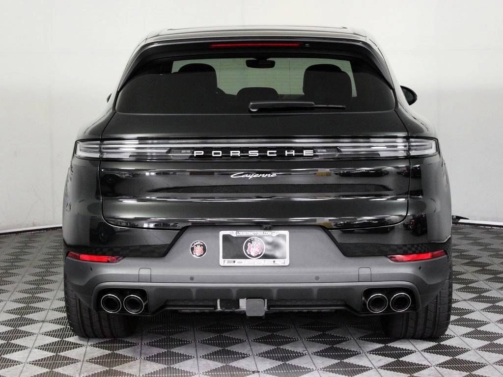 2026 Porsche Cayenne Base