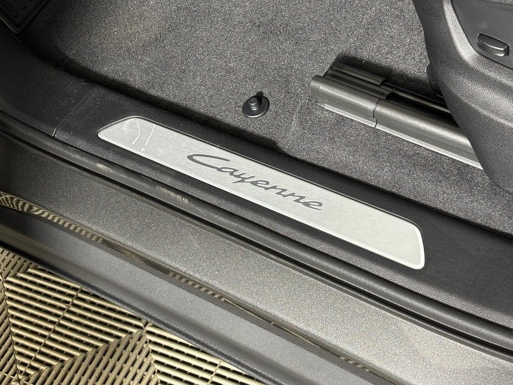 2026 Porsche Cayenne Base