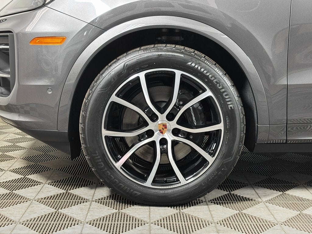2026 Porsche Cayenne Base